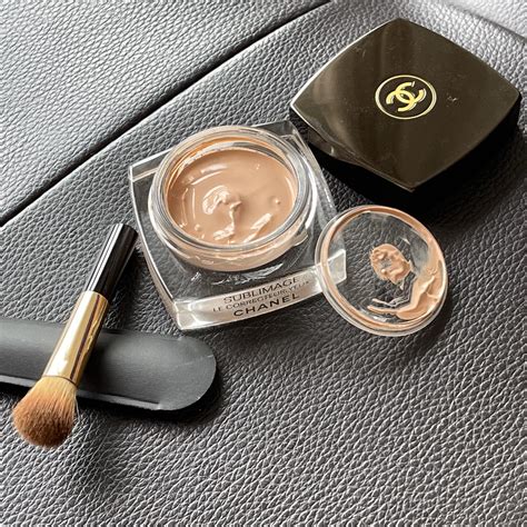 le correcteur yeux chanel|chanel le correcteur yeux reviews.